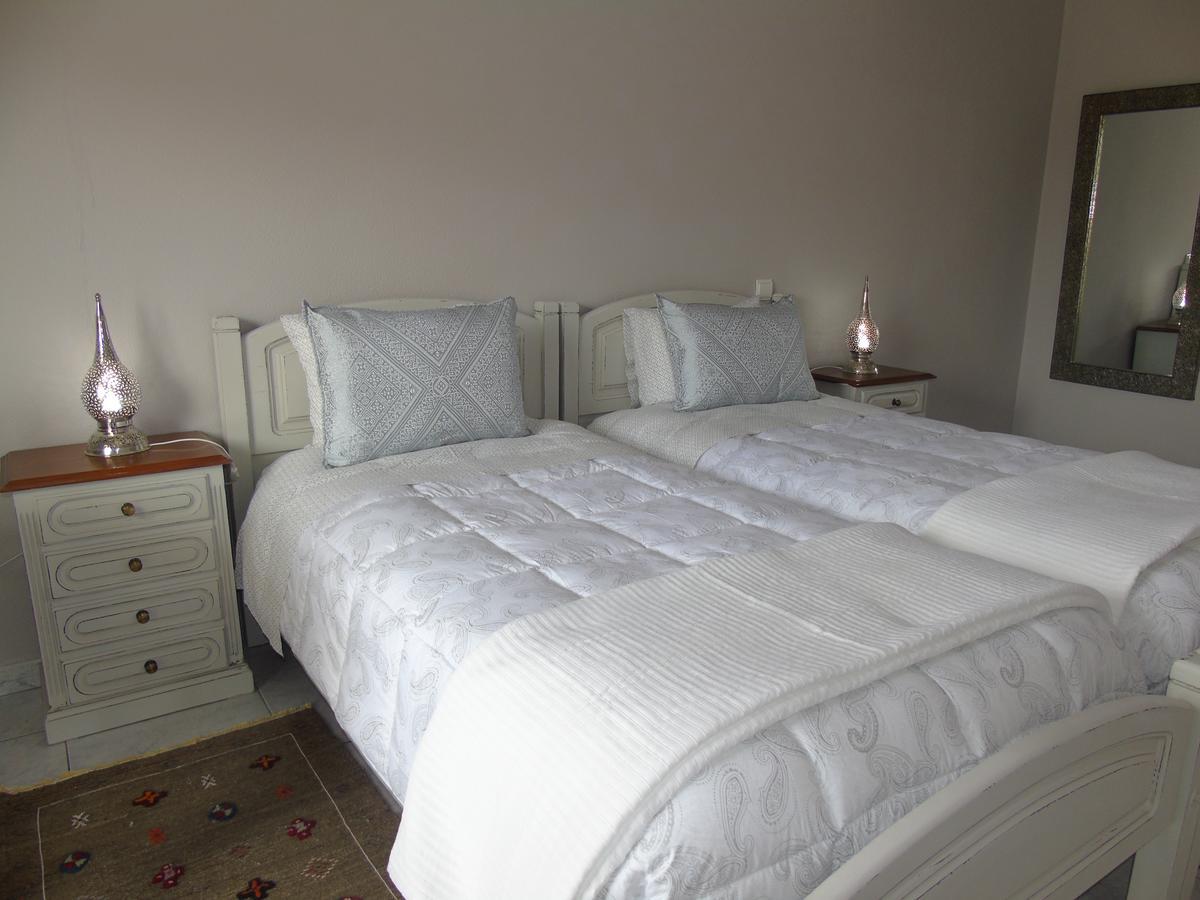 Lagos Guests B&B Ngoại thất bức ảnh