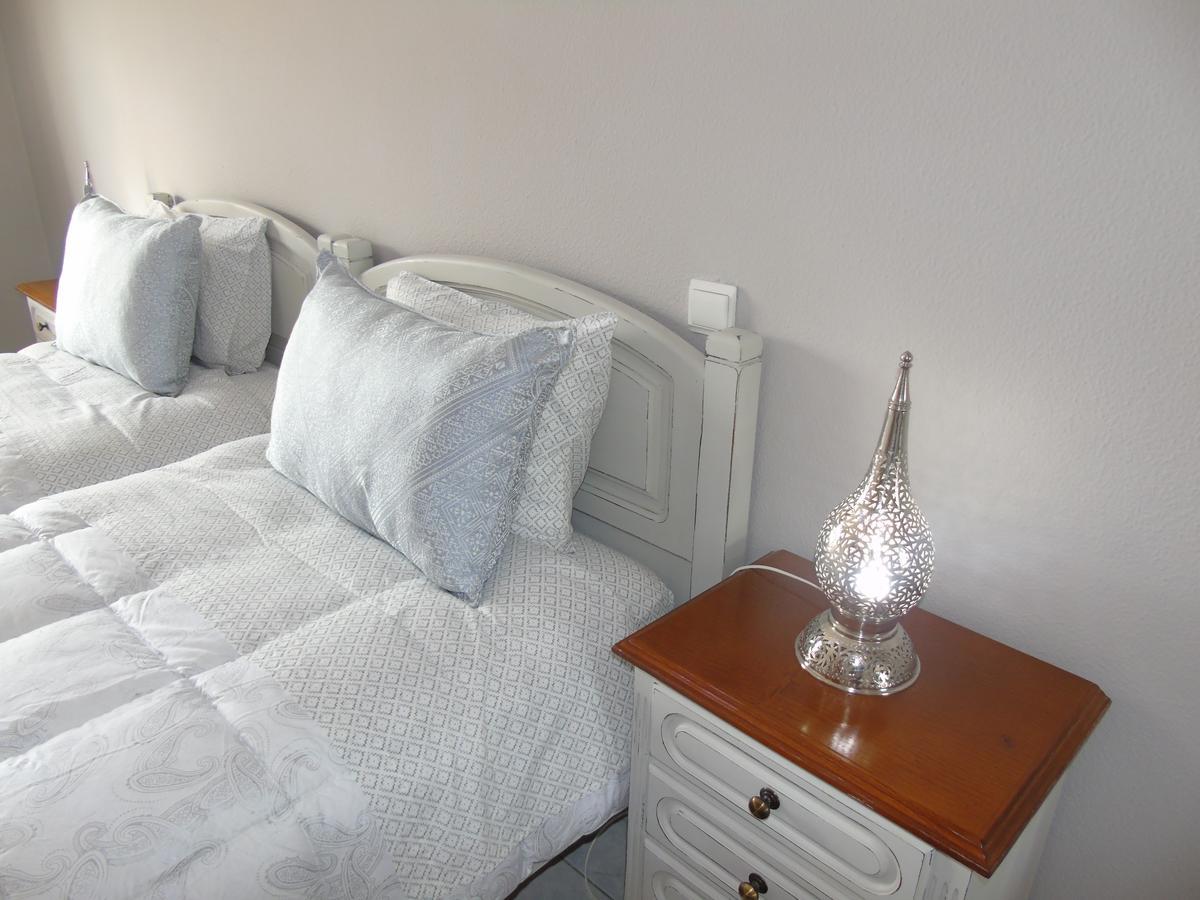 Lagos Guests B&B Ngoại thất bức ảnh