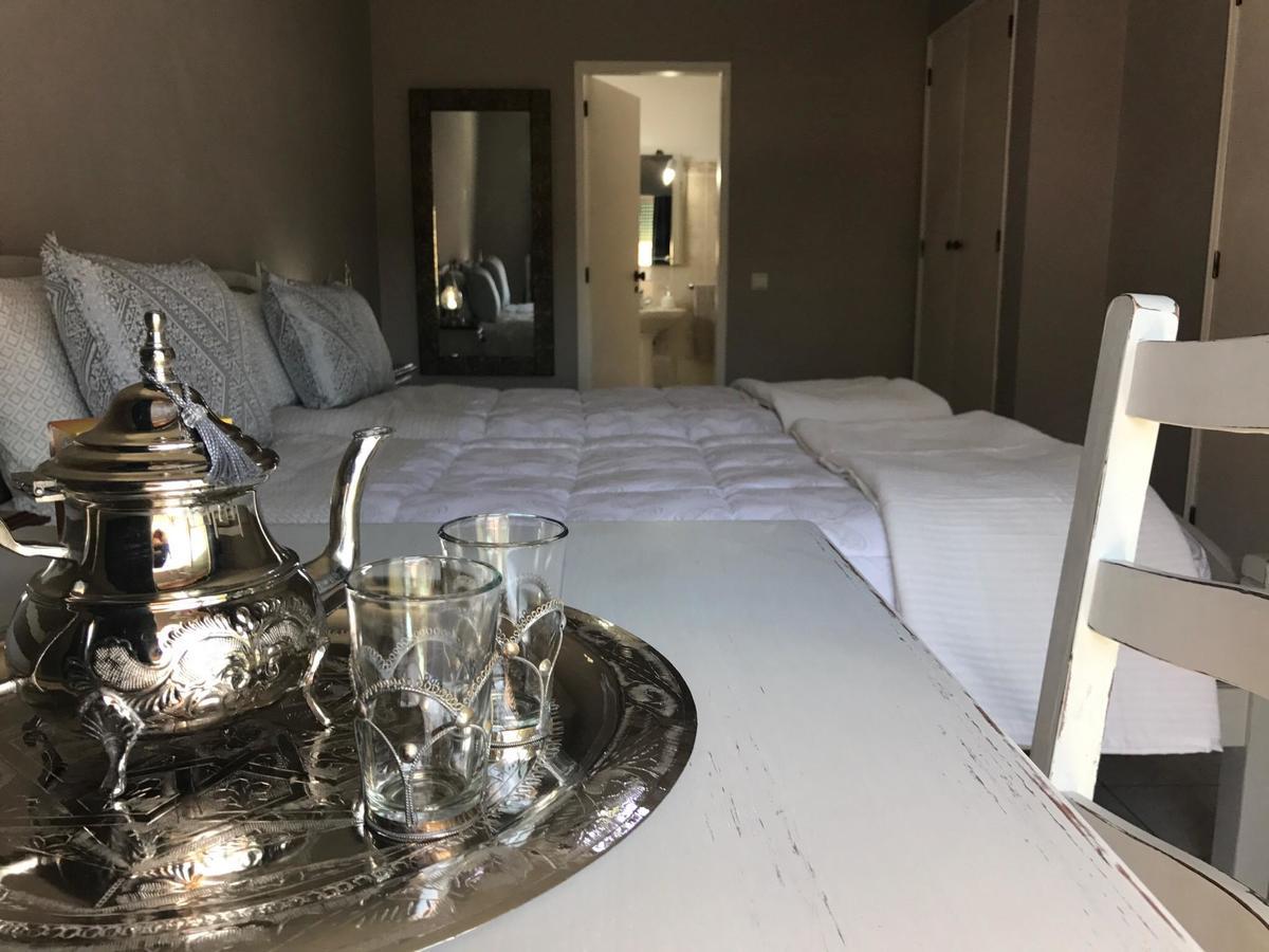 Lagos Guests B&B Ngoại thất bức ảnh
